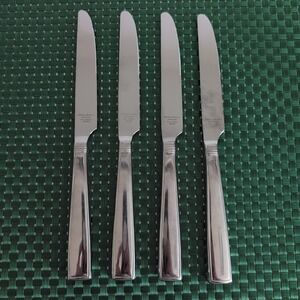 Reed & Barton BENSON Dinner Knives Lot Set of 4, 18/10 Stainless Glossy *FLAWS*